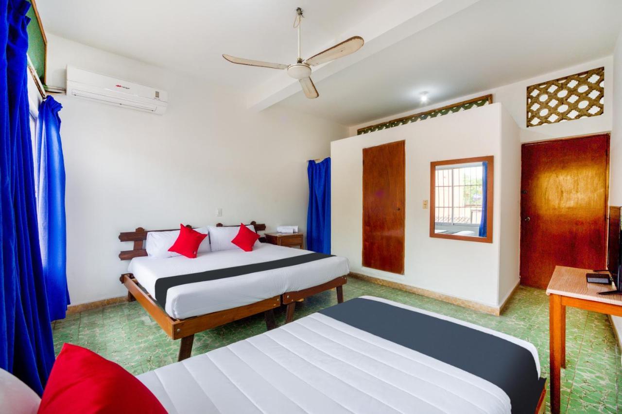 Hotel Adelita Zihuatanejo Dış mekan fotoğraf